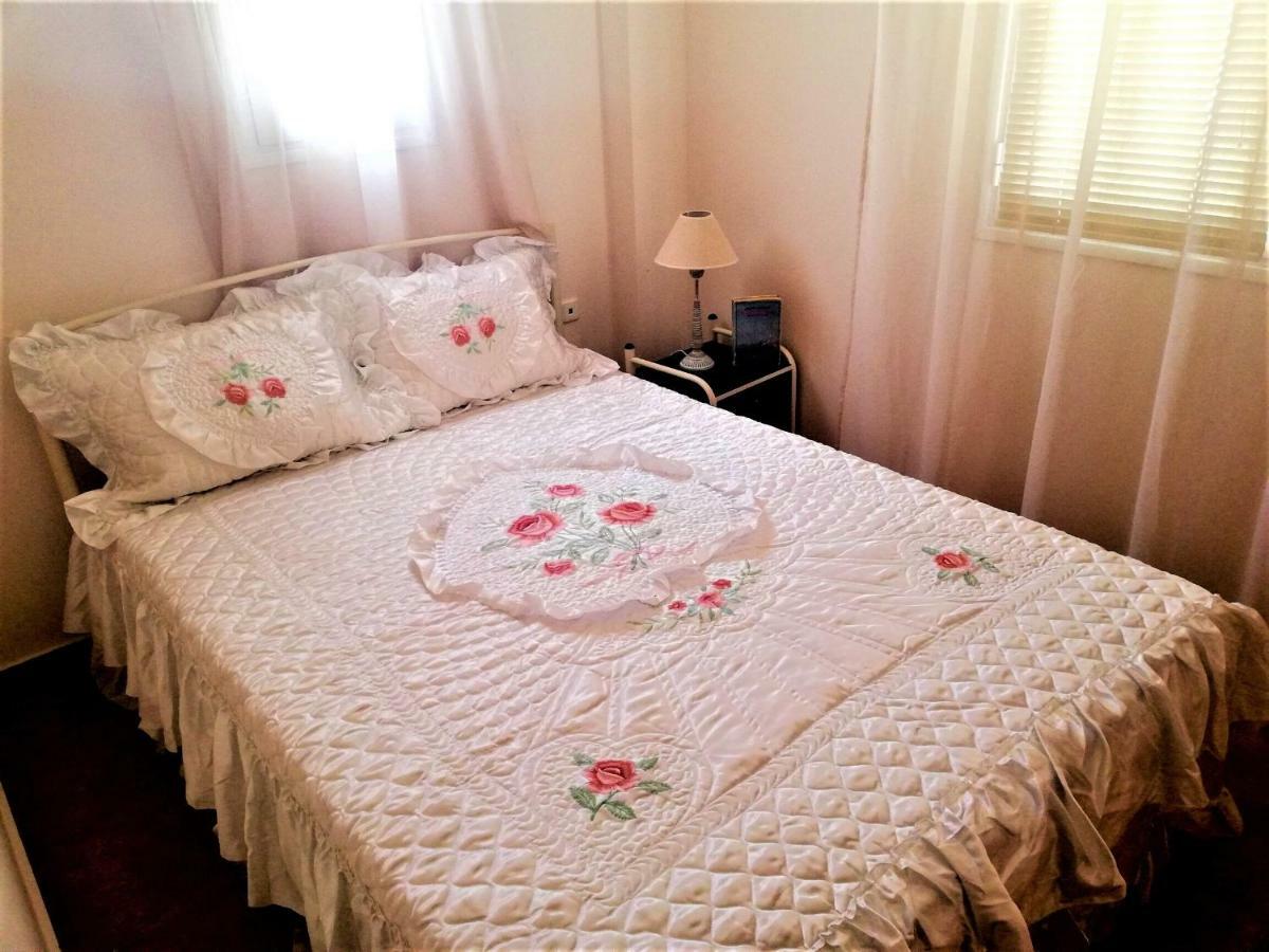 Kalamata Downtown Apartment ภายนอก รูปภาพ